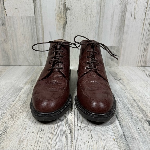 Eddie Bauer Brown Leather Lace-Up Ankle Boots #1330 - Picture 2 of 13